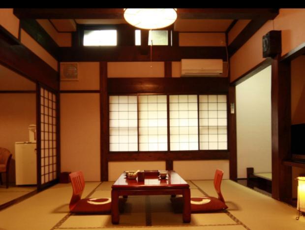 Ryokan Murayama Takayama  Bagian luar foto