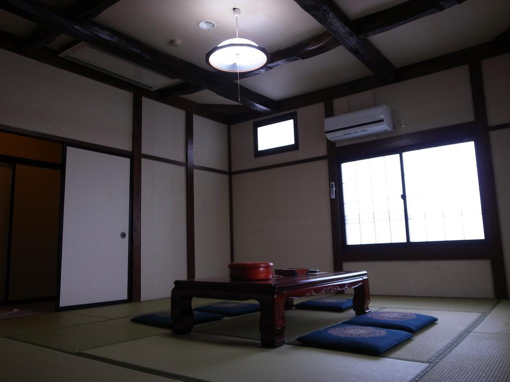 Ryokan Murayama Takayama  Bagian luar foto